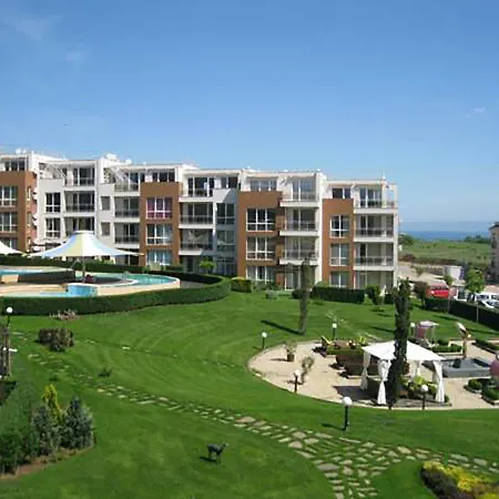 Sunny Island B33 아파트 체르노모레츠