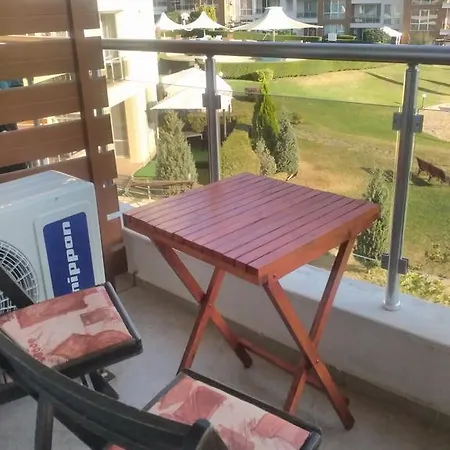 Apartamento Sunny Island B33 Chernomorets