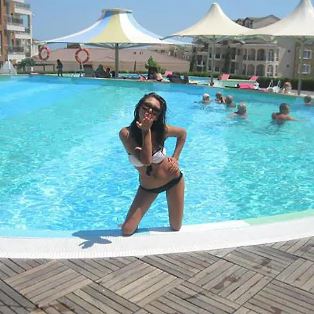 Sunny Island B33 Apartamento